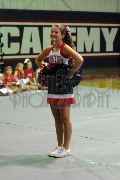 8-28 WA Pep Rally 041.JPG - SCRIVENER D300